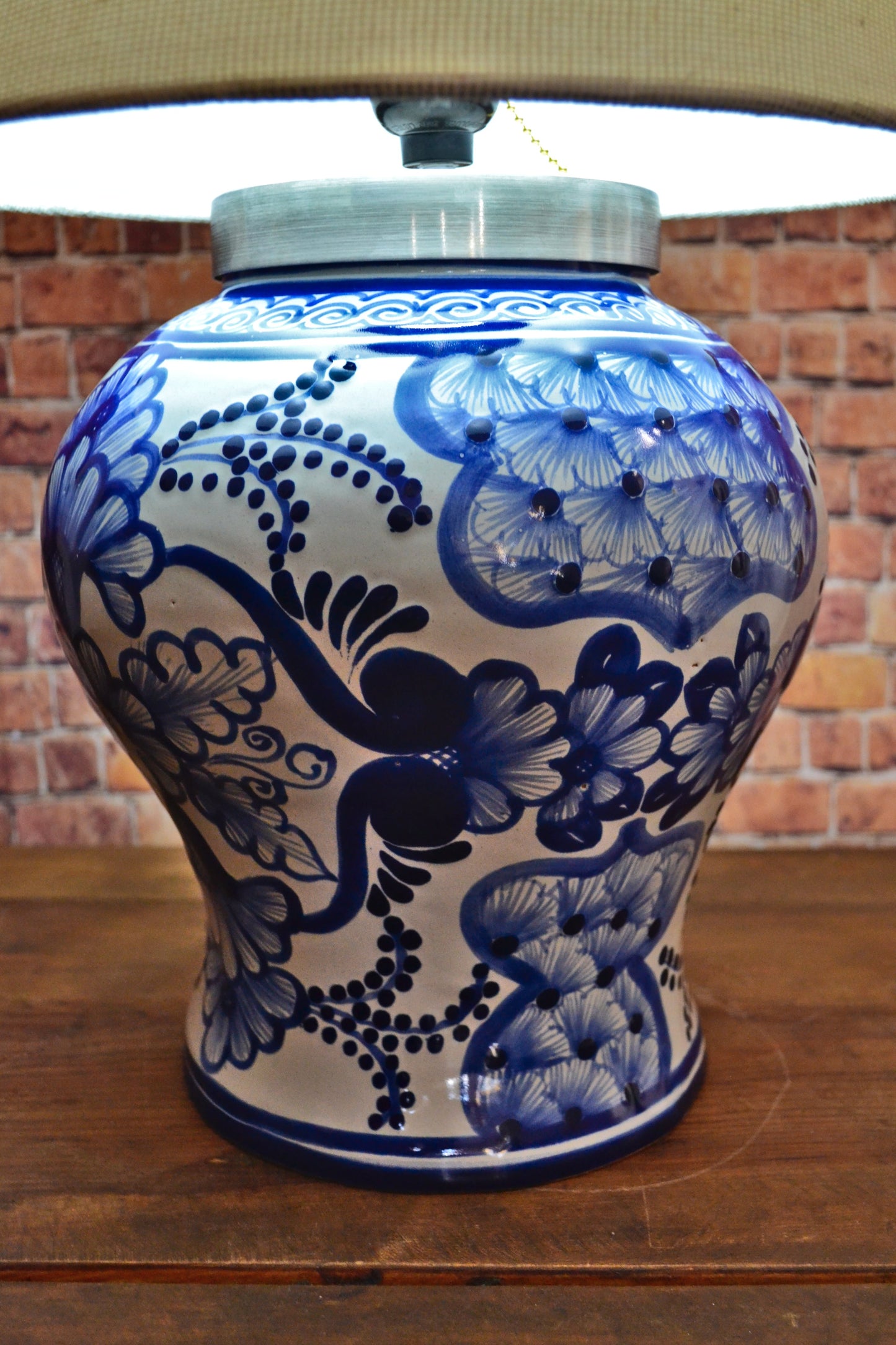 Lámpara de Talavera Poblana CM407