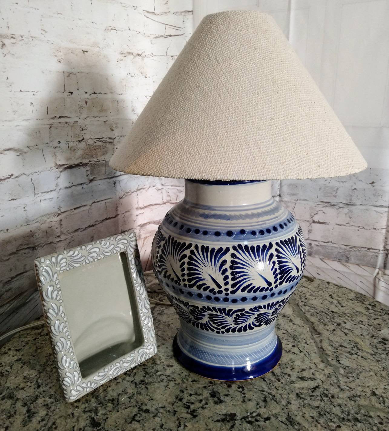 Lámpara de Talavera Poblana CM257