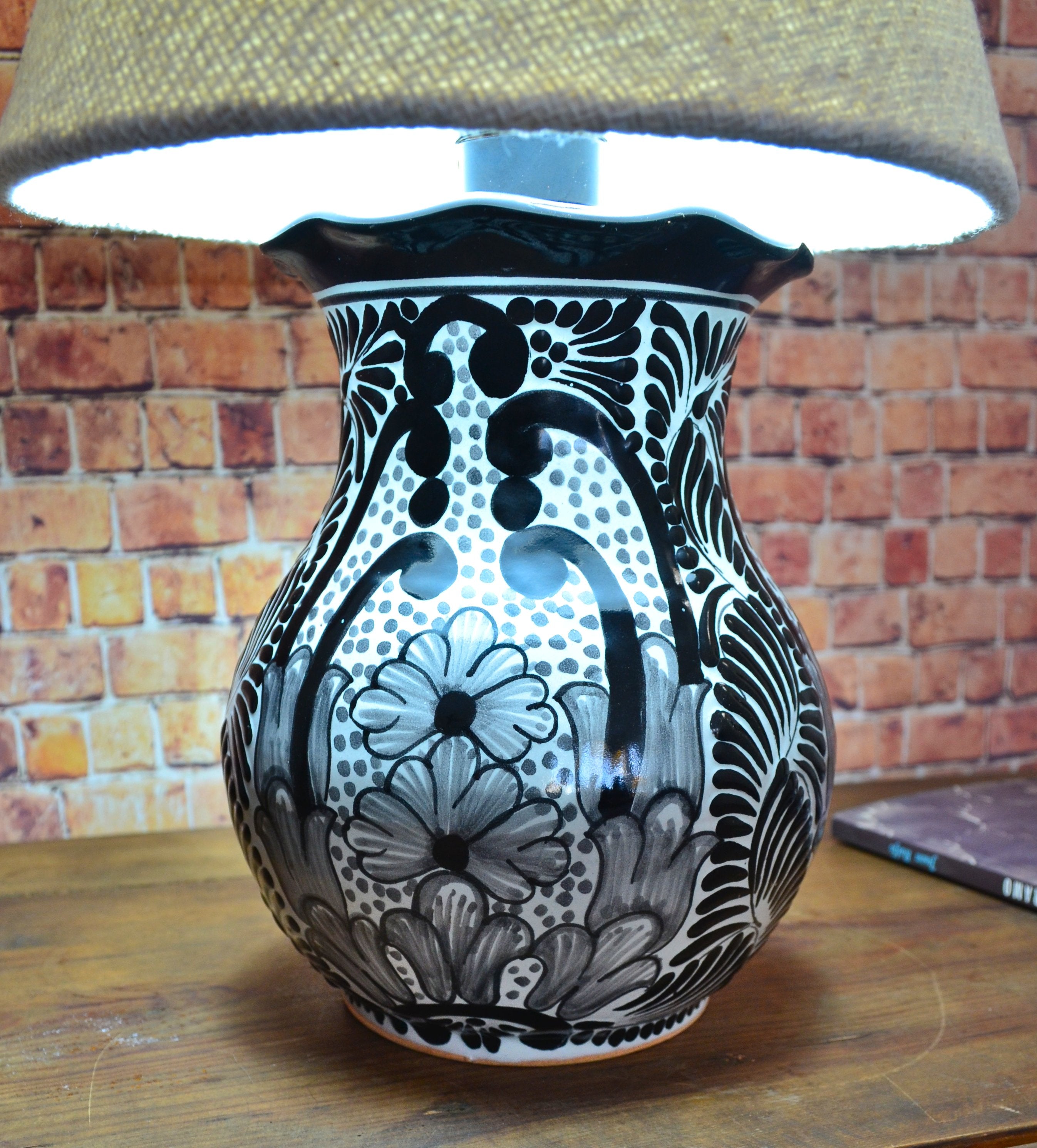 Lámpara de Talavera Poblana CM414