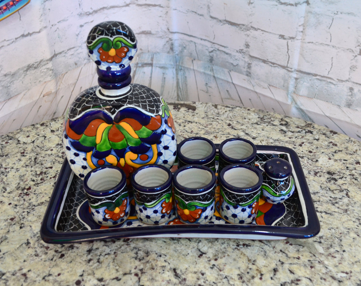Juego de Tequila de Talavera Poblana CM422