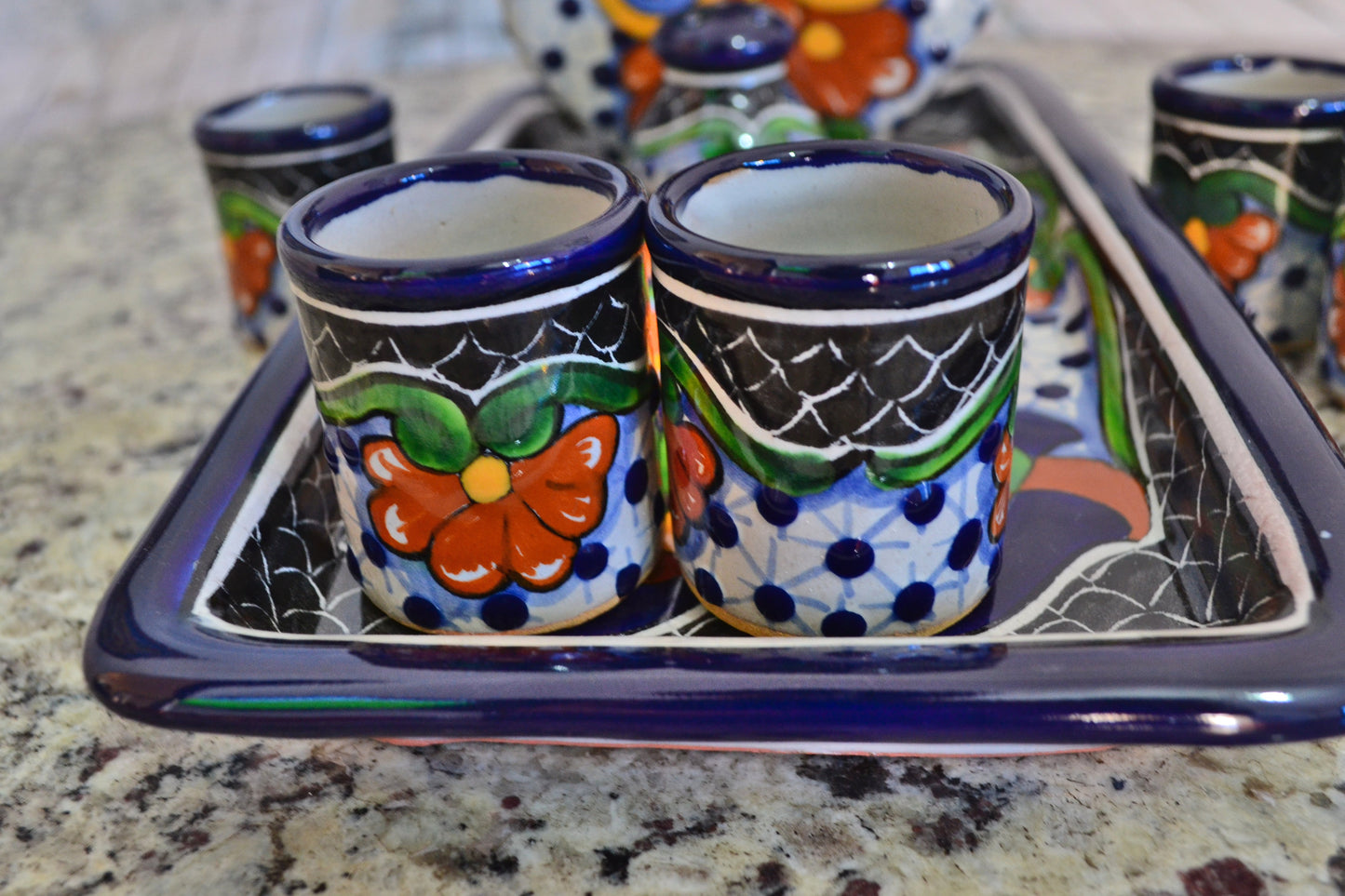 Juego de Tequila de Talavera Poblana CM422