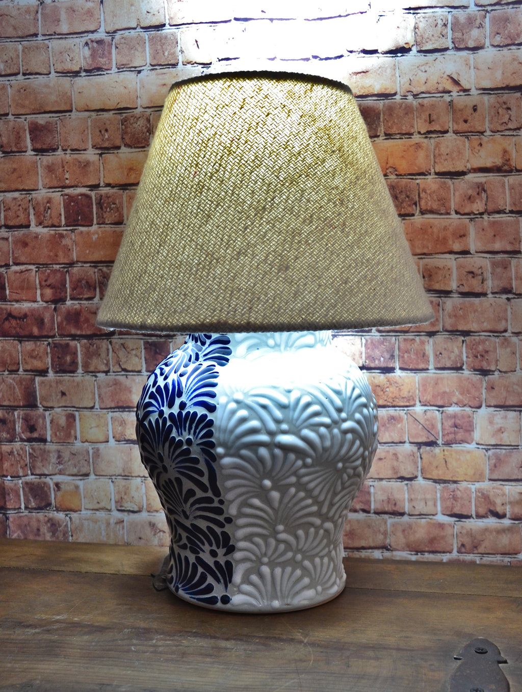 Lámpara de Talavera Poblana CM425