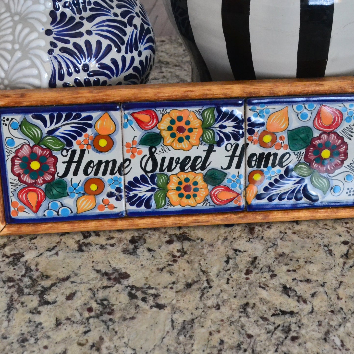 Letrero Personalizable de casa de Talavera Poblana con marco de madera  CM466