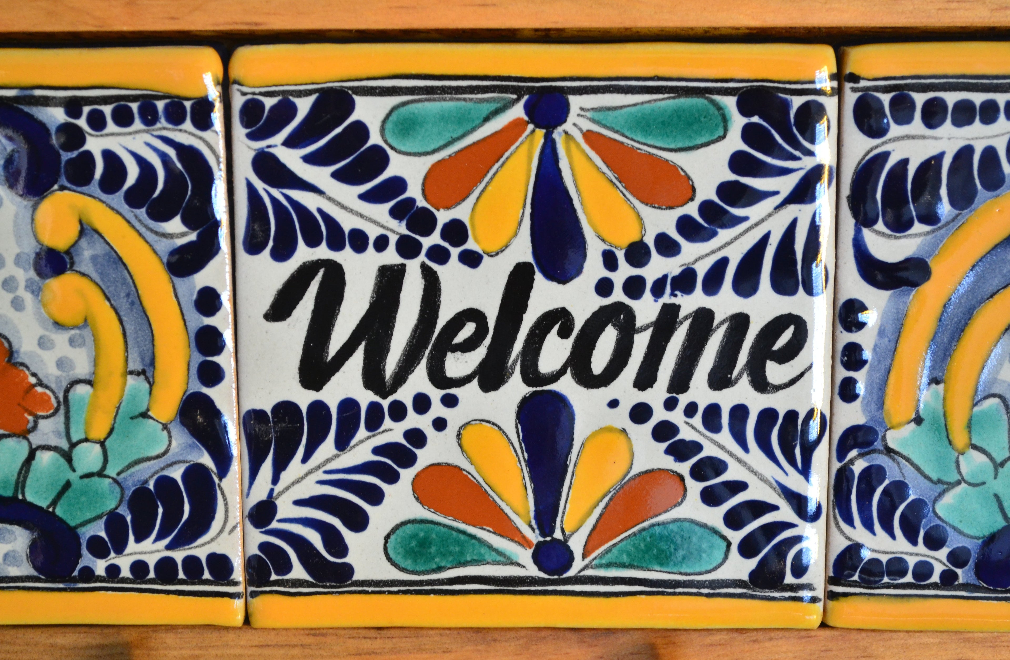 Letrero Personalizable de casa de Talavera Poblana con marco de madera  CM491