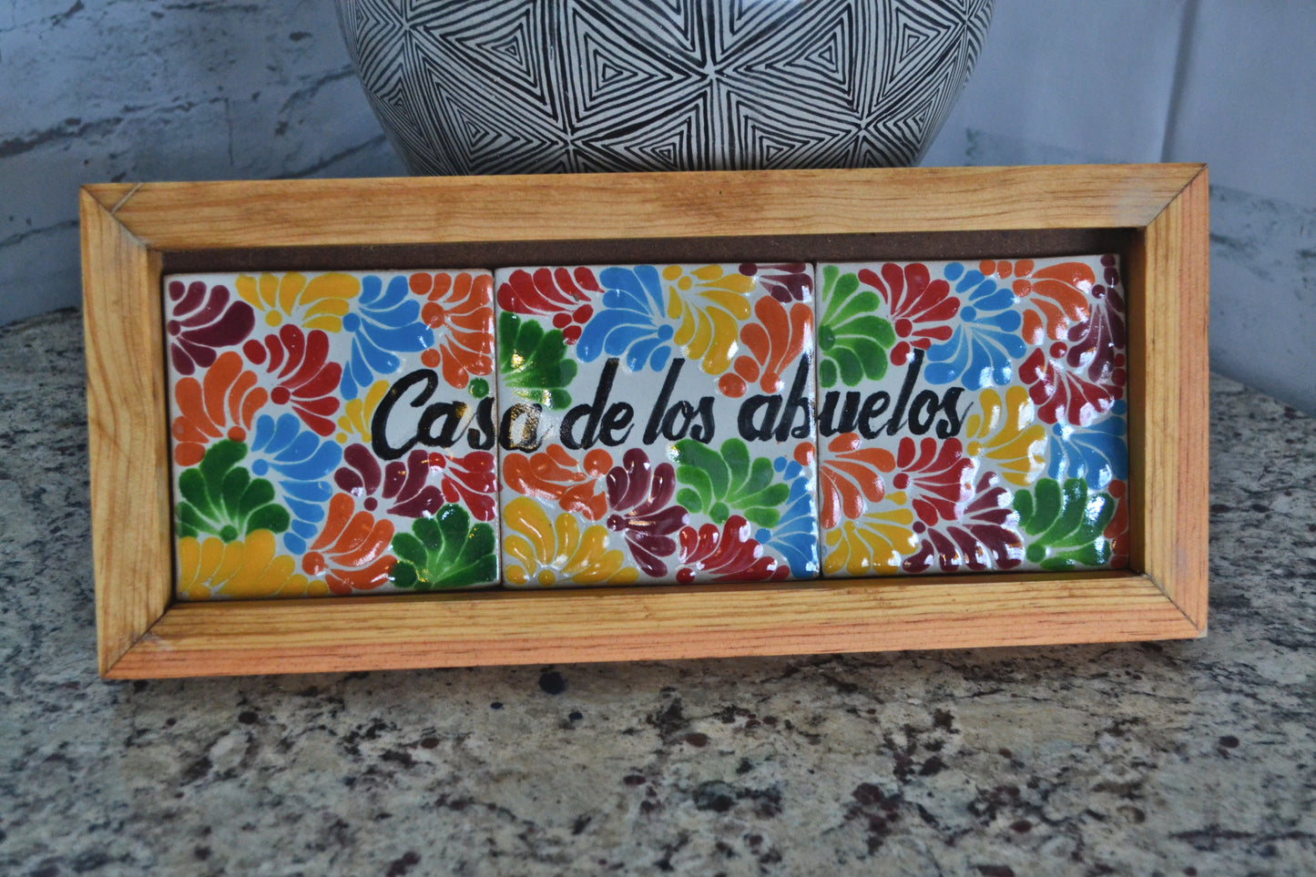 Letrero Personalizable de casa de Talavera Poblana con marco de madera  CM504