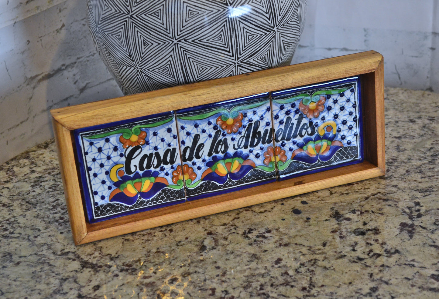 Letrero Personalizable de casa de Talavera Poblana con marco de madera  CM508