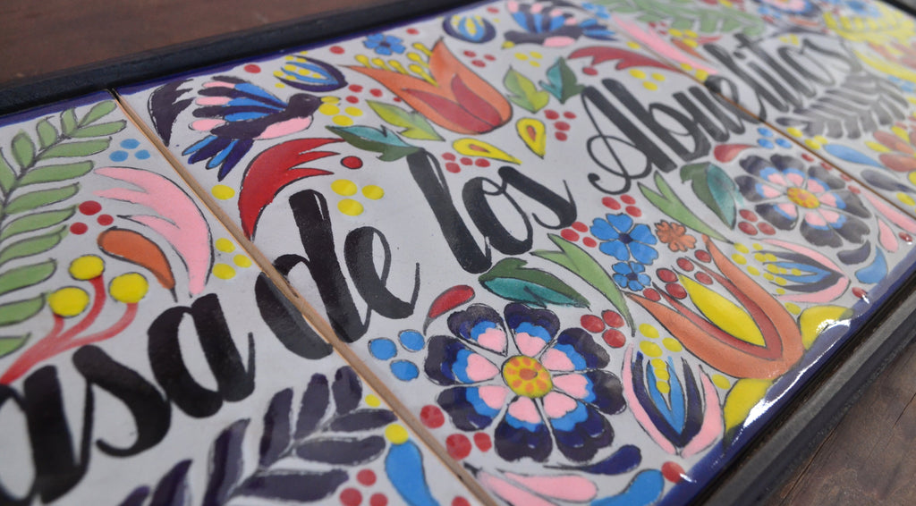 Letrero Personalizable de casa de Talavera Poblana con marco de madera  CM514