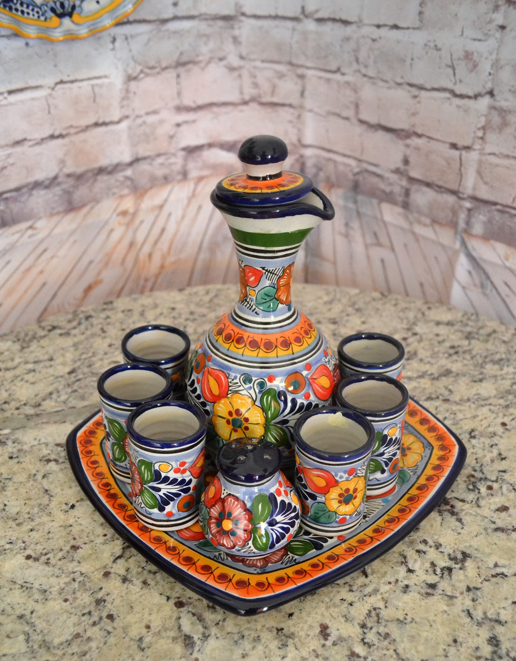 Juego de Licorera de Talavera Poblana CM116