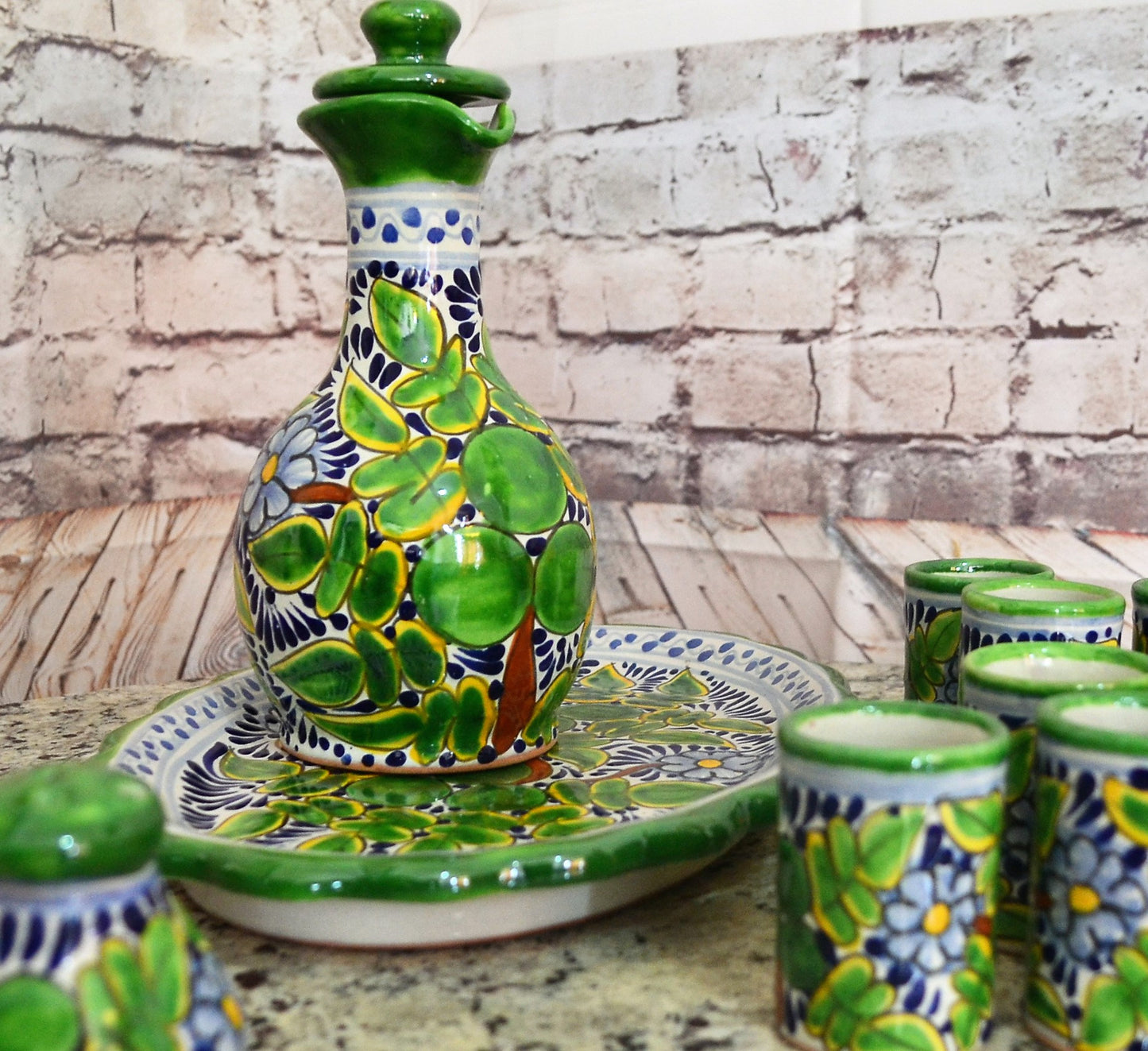 Juego de Tequila de Talavera Poblana CM110