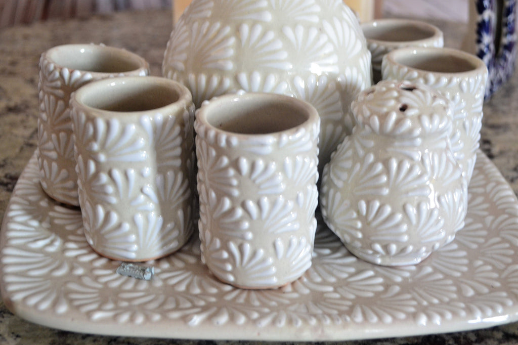 Juego de Licorera de Talavera Poblana CM224