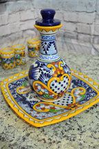 Juego de Licorera de Talavera Poblana CM232