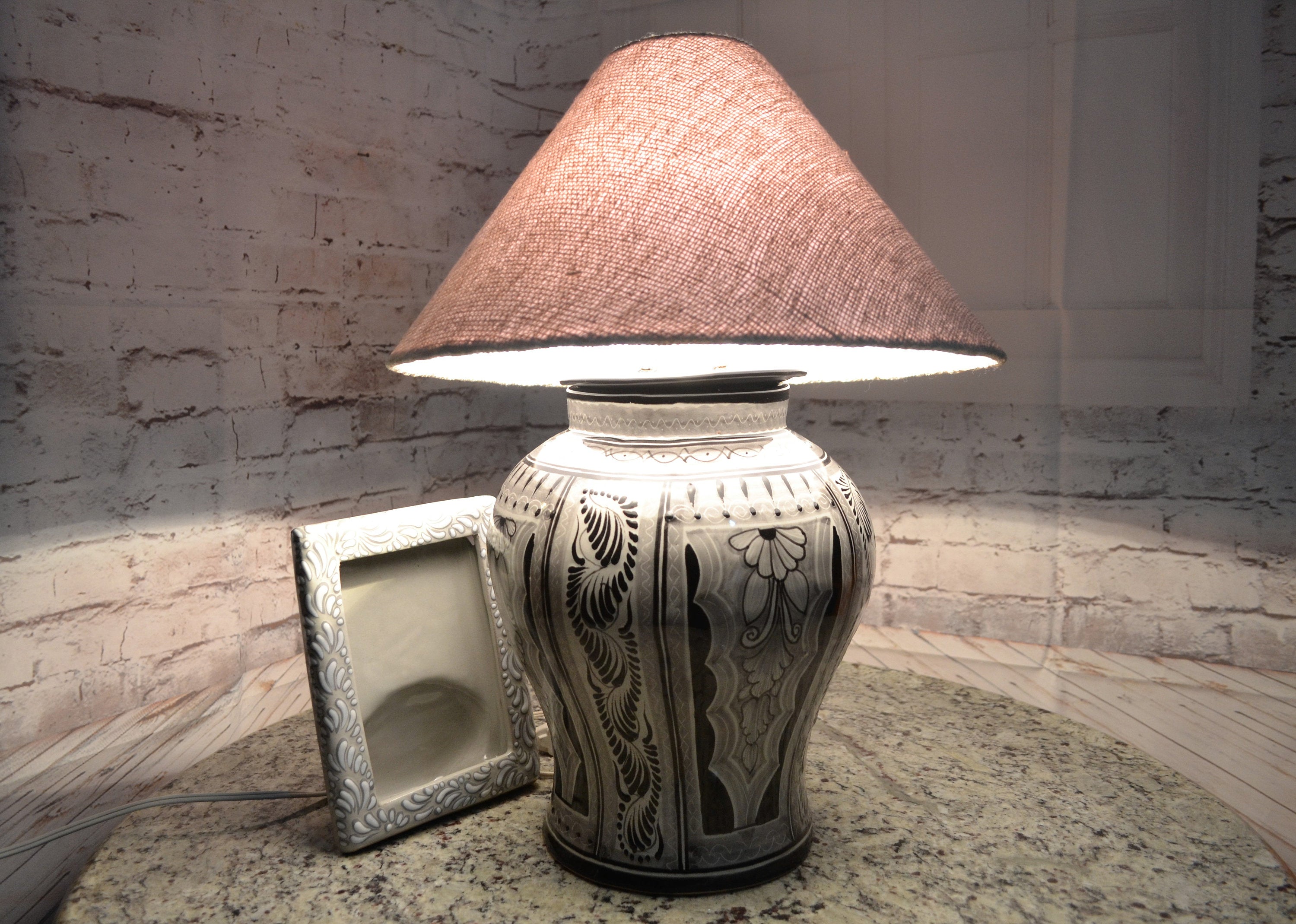 Lámpara de Talavera Poblana CM254