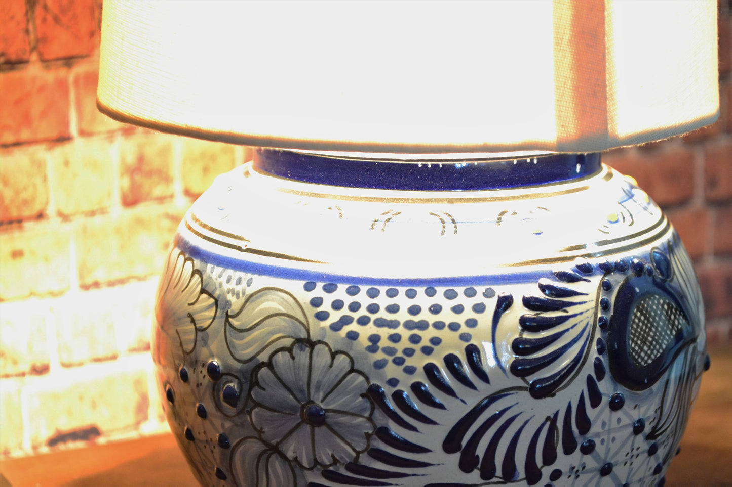 Lámpara de Talavera Poblana CM353