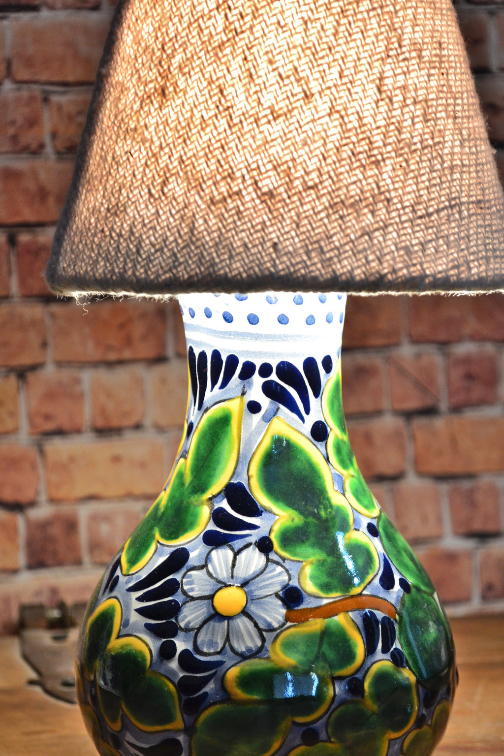 Lámpara de Talavera Poblana CM358