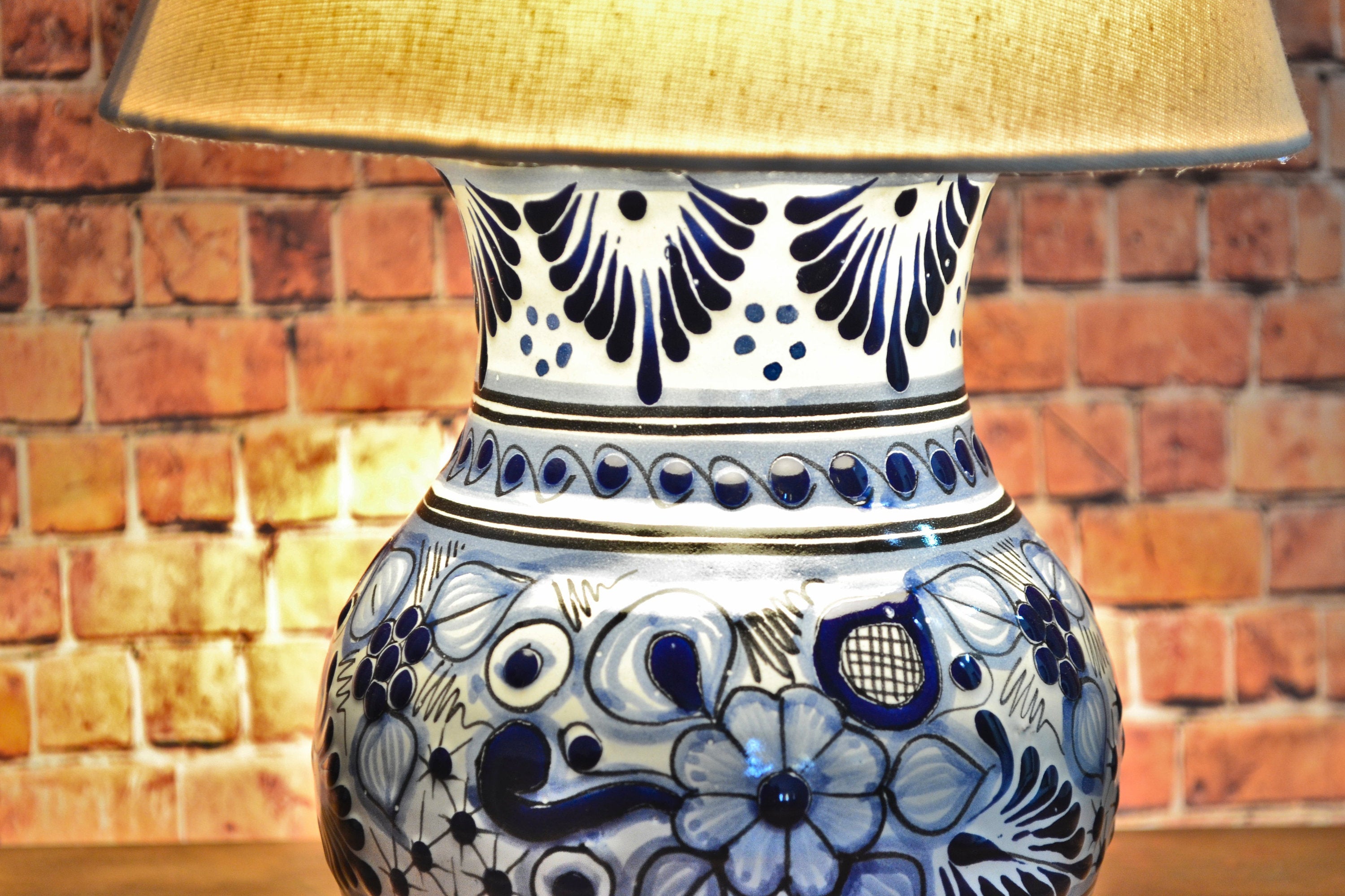 Lámpara de Talavera Poblana CM362