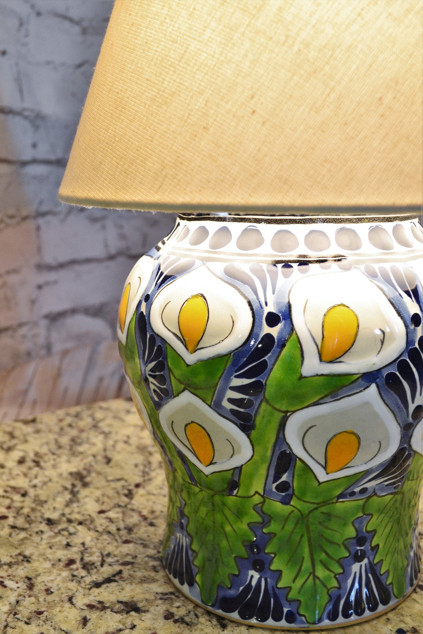 Lámpara de Talavera Poblana CM324b