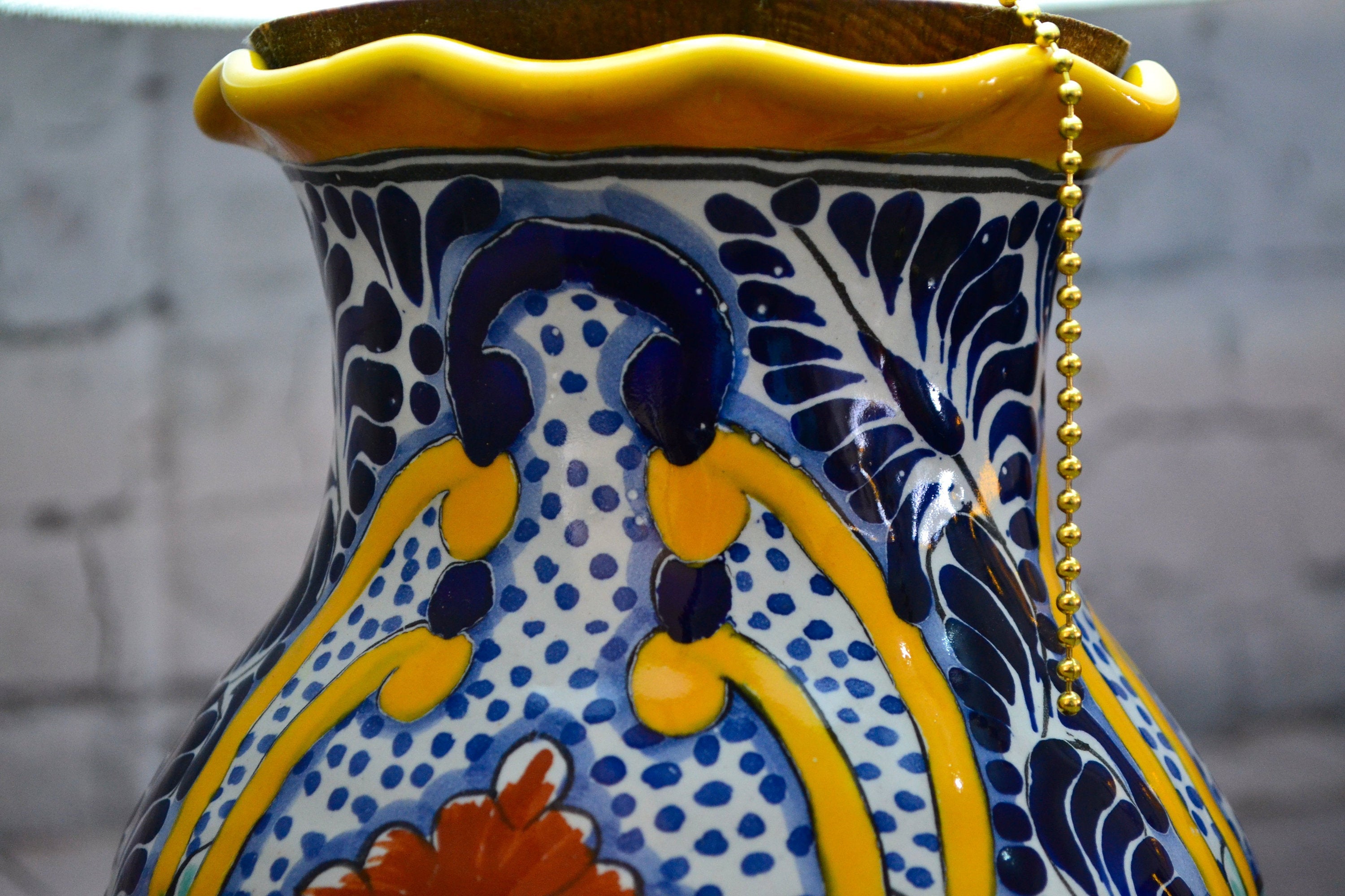 Lámpara de Talavera Poblana CM381